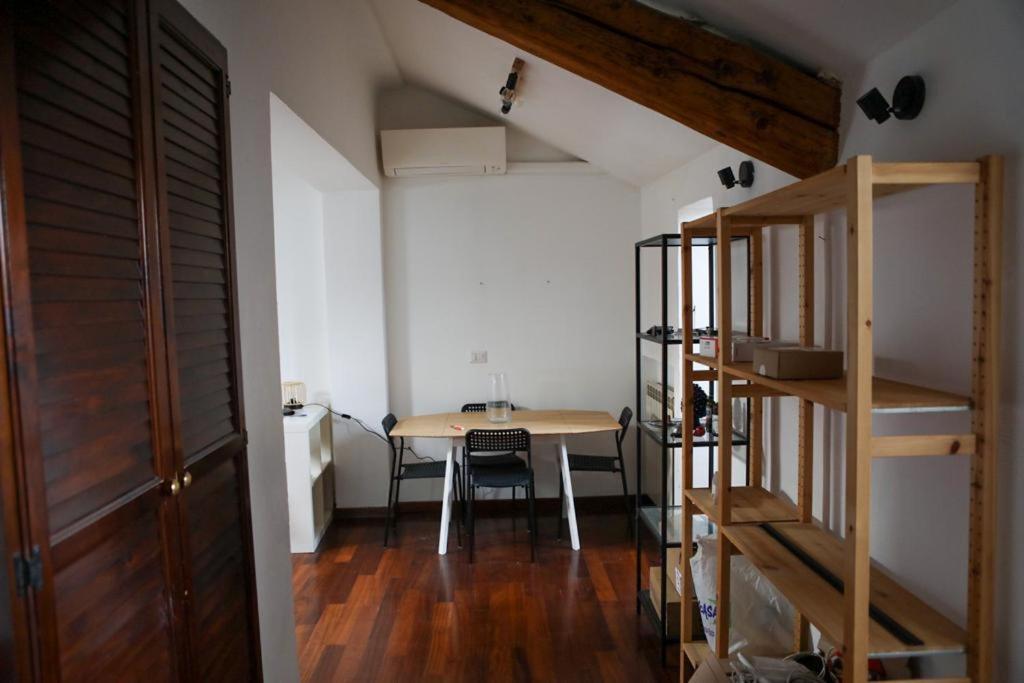 L'Arche Comfort&Relax - Yellow House Di Viale Certosa Mailand Exterior foto